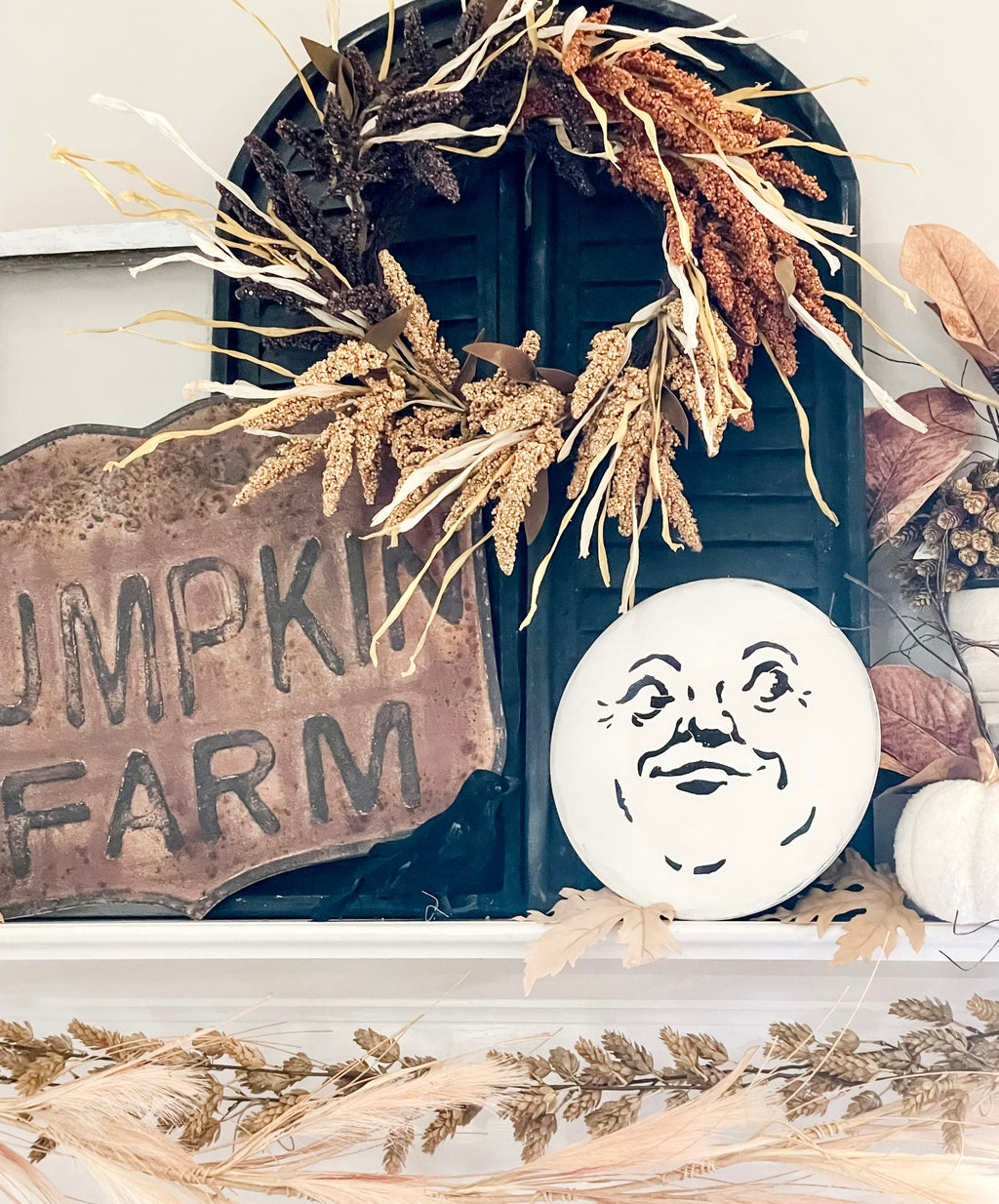 Man In the moon sign - Halloween decor