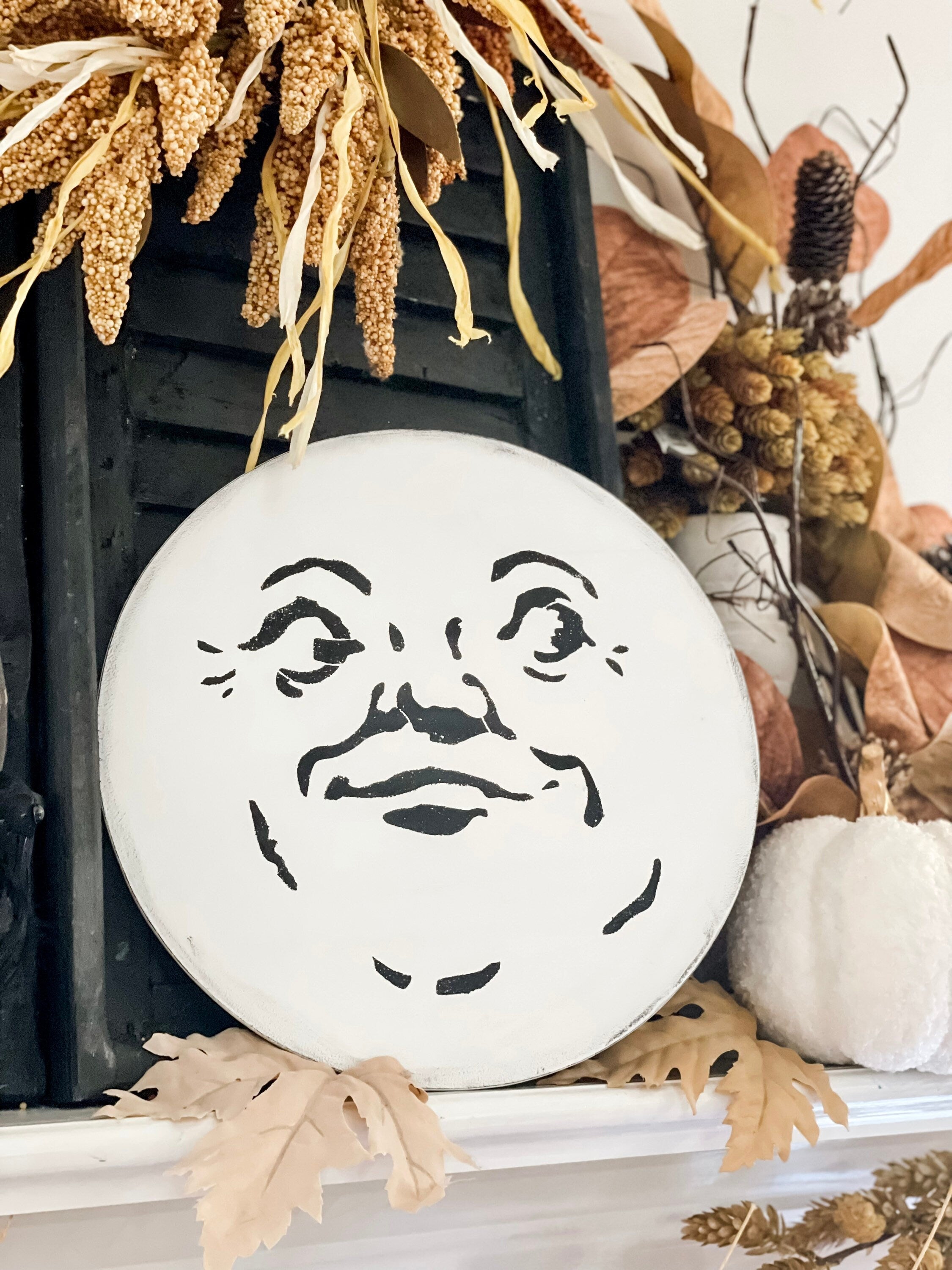 Man In the moon sign - Halloween decor
