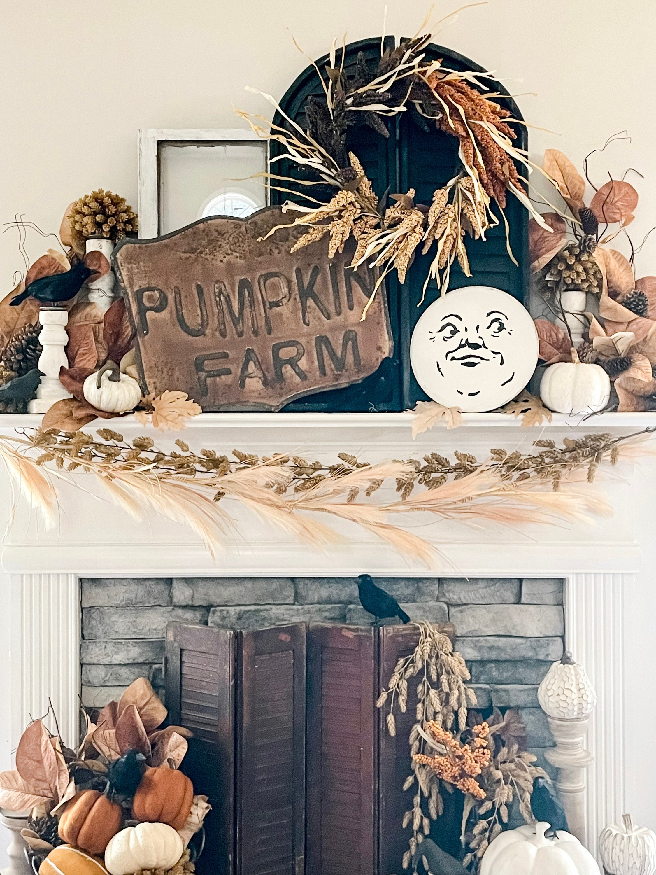 Man In the moon sign - Halloween decor