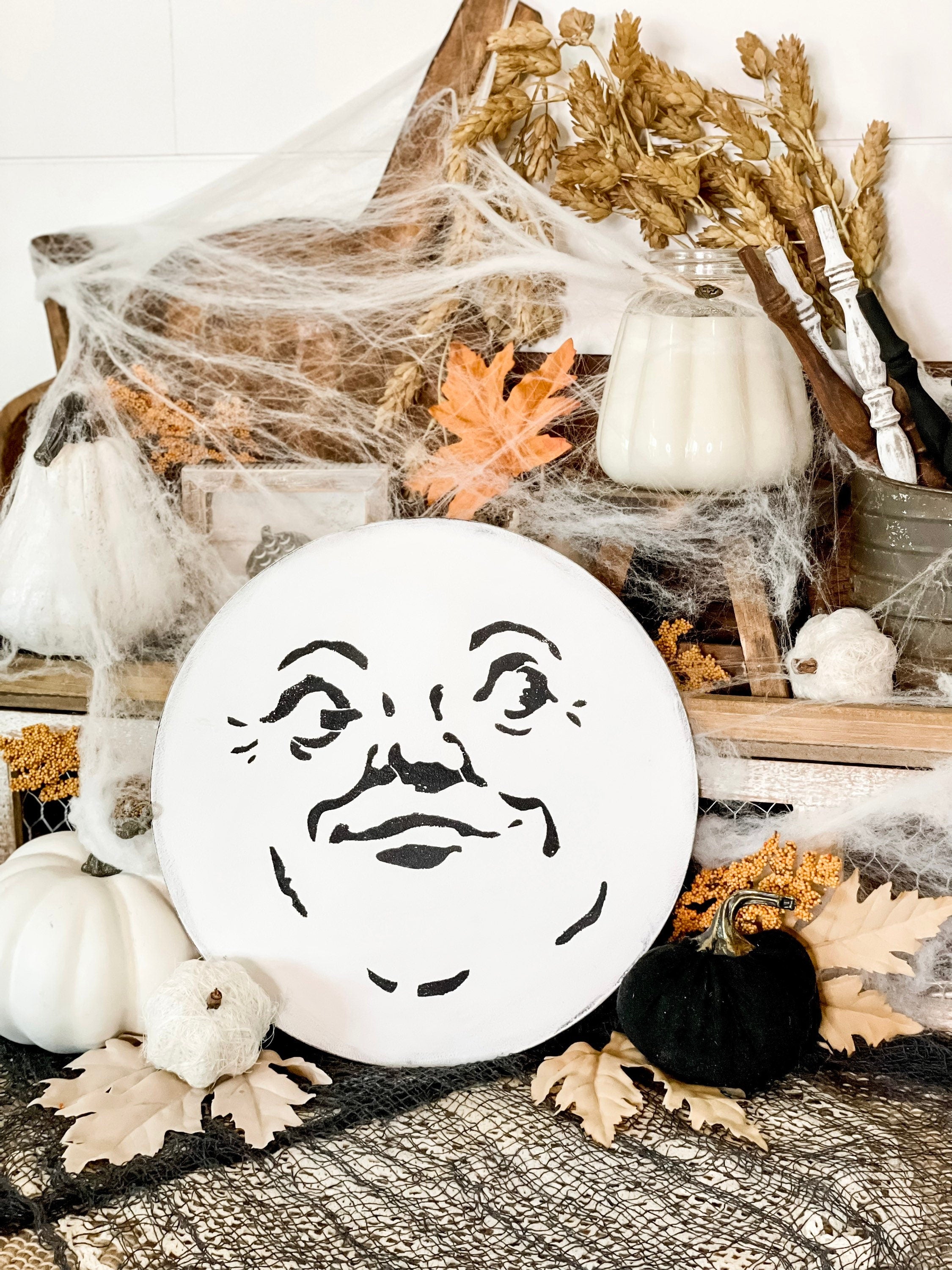 Man In the moon sign - Halloween decor