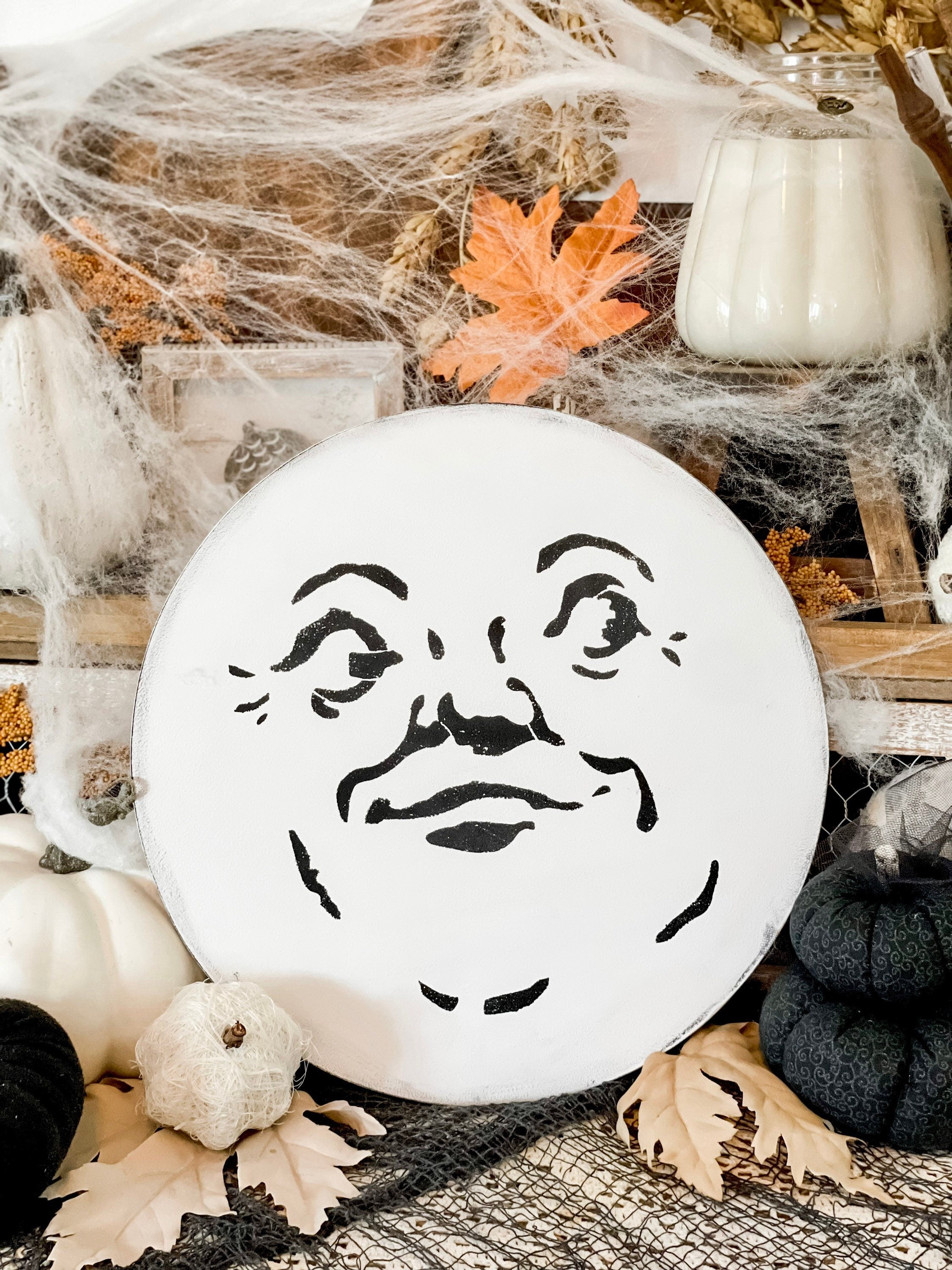 Man In the moon sign - Halloween decor